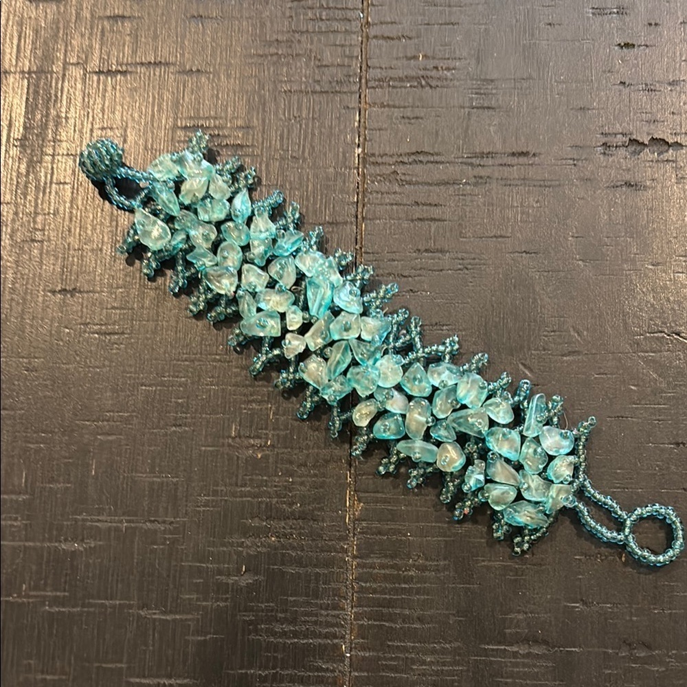 Vintage Chip Blue Beaded Wrap Knot Bracelet